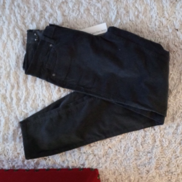 Calvin Klein Ultimate Skinny Brushed Corduroy Jean Pants Green Sz 8 NWT - Picture 4 of 4